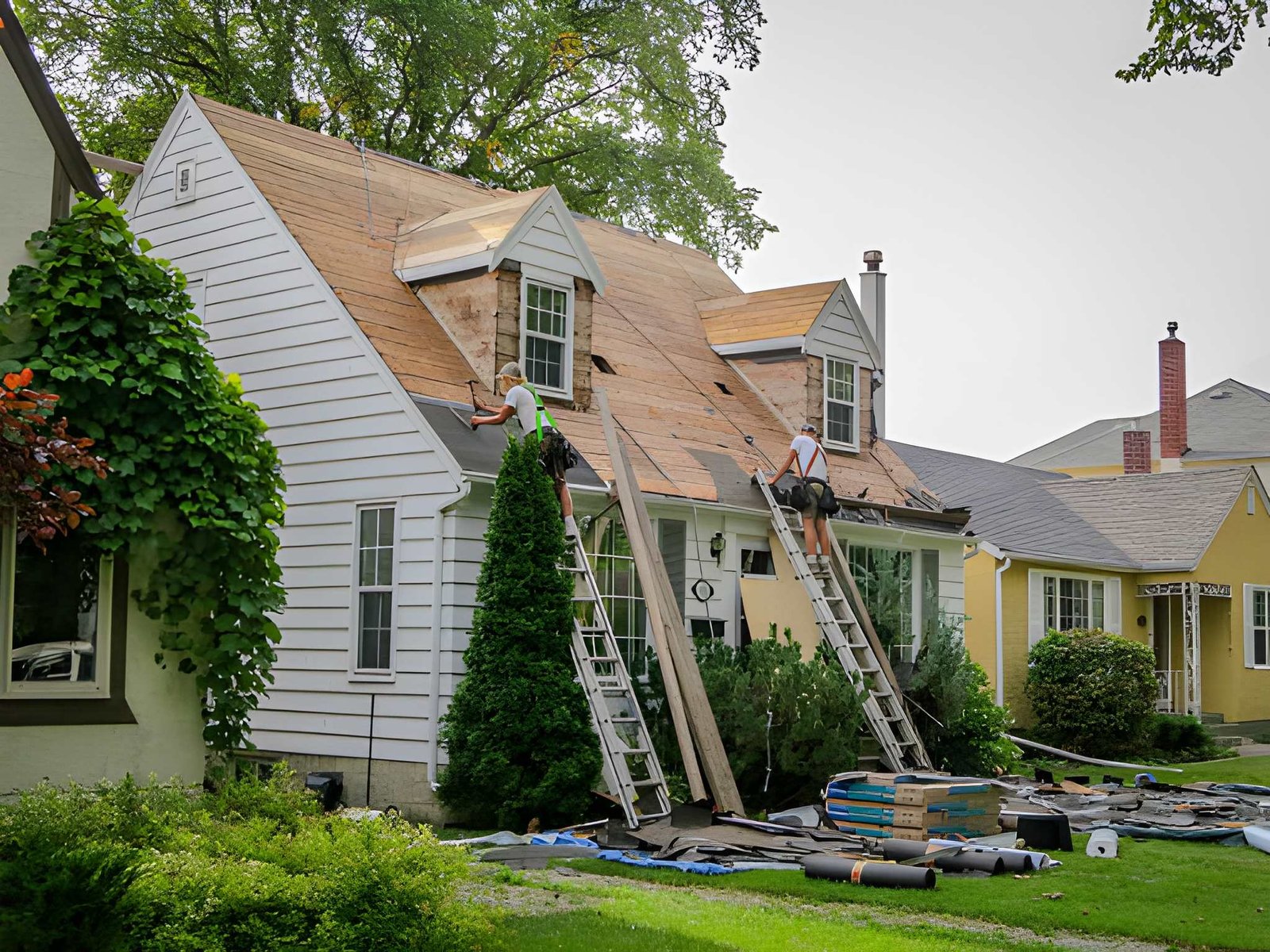 Professional roofing team working in Yorkshire
